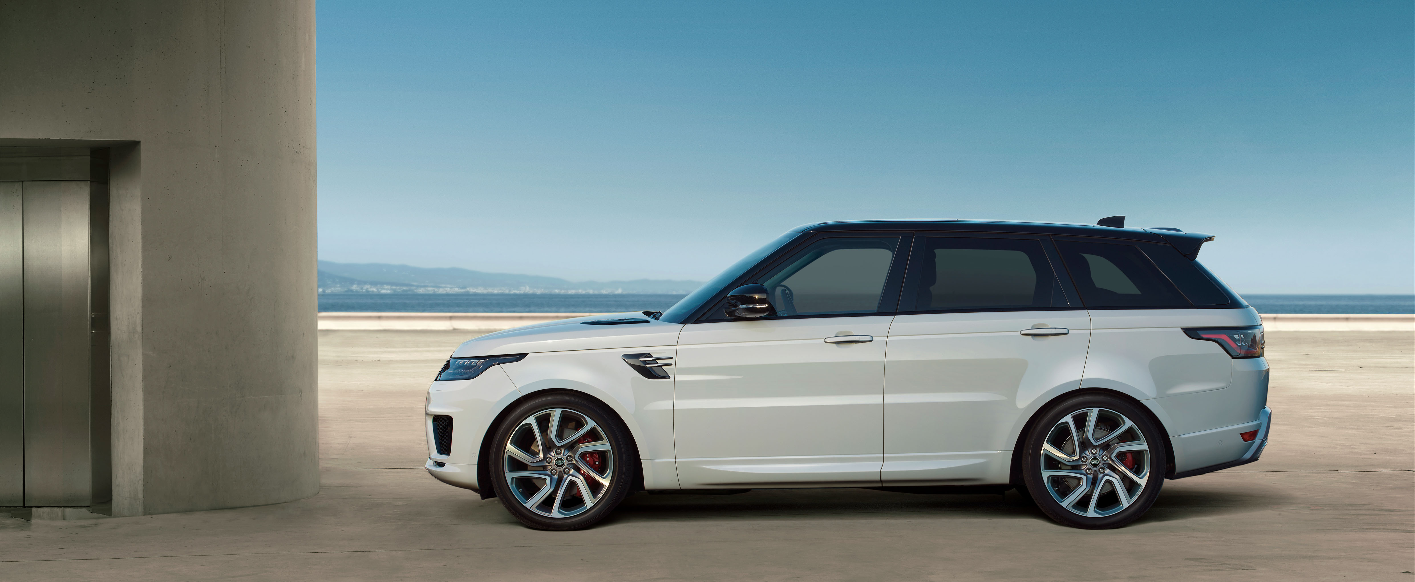 Range Rover Sport luxury car rental